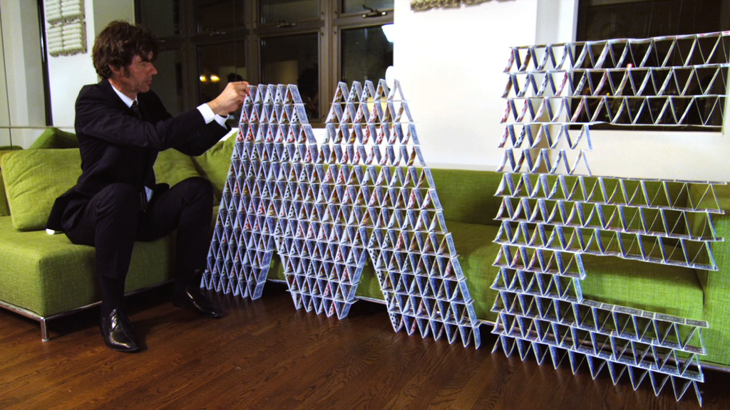 Stefan Sagmeister & Kartenhaus (Copyright: So So Productions)