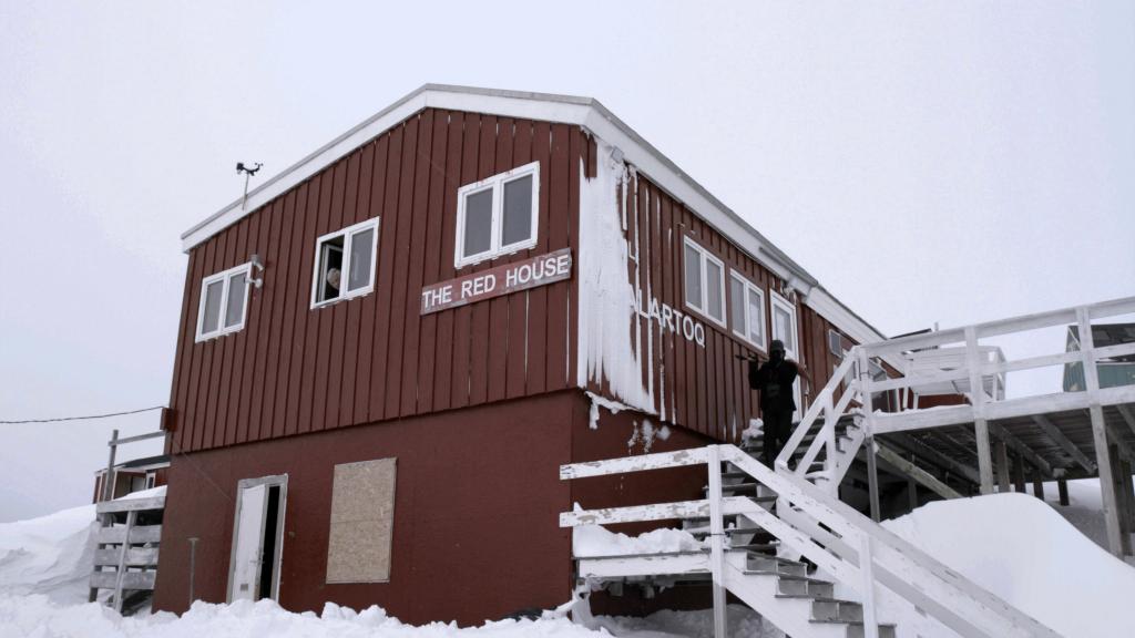 Das Rote Haus als Touristenherberge (Copyright: Vidicom Media)